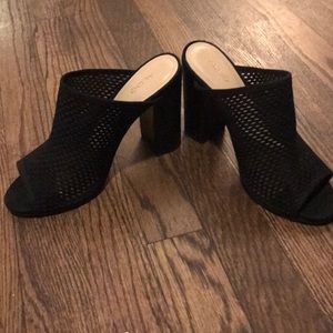EUC Aldo black heels 6.5